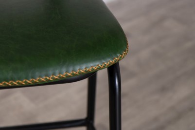 london-bar-stool-racing-green-seat-detail